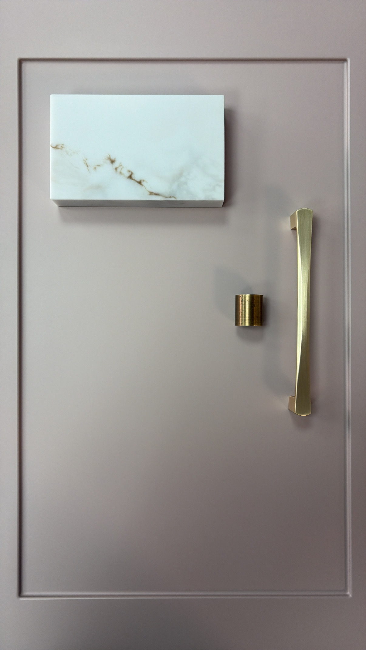 Kitchen handles, sink and tap in a bespoke kitchen